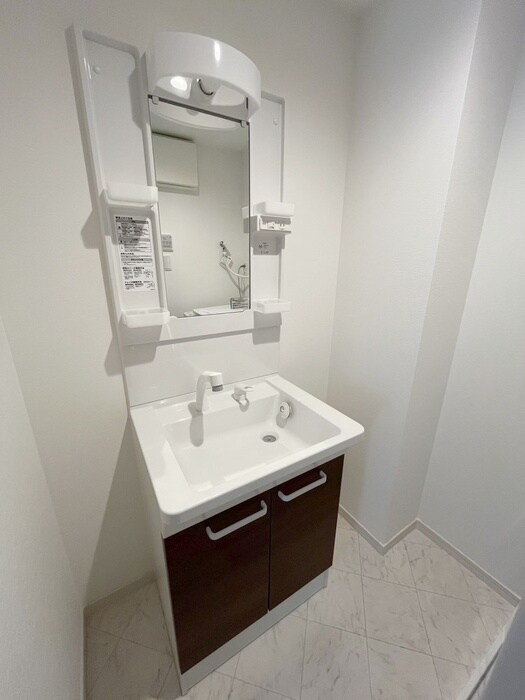 物件内観写真13　(洗面)