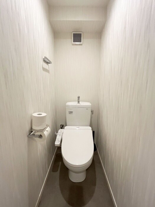 物件内観写真13　(トイレ)