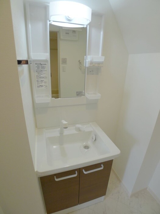 物件内観写真16　(洗面)