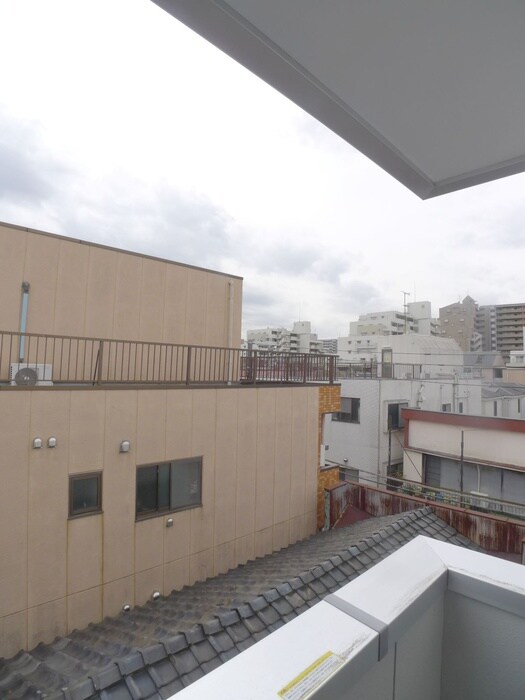 物件内観写真22　(室内からの展望)