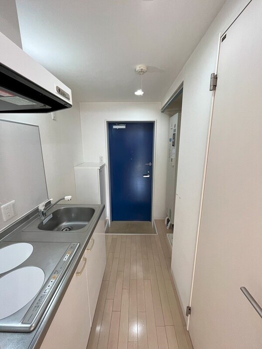 物件内観写真10　(廊下)