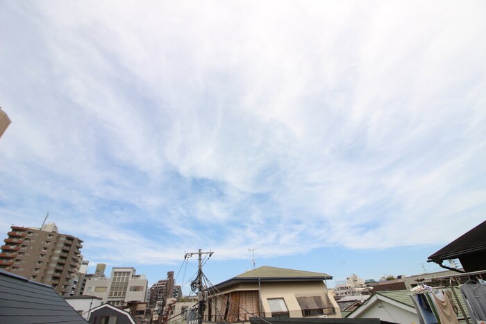 物件内観写真19　(室内からの展望)