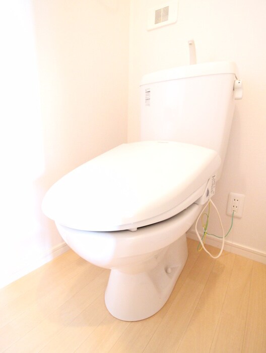 物件内観写真12　(トイレ)