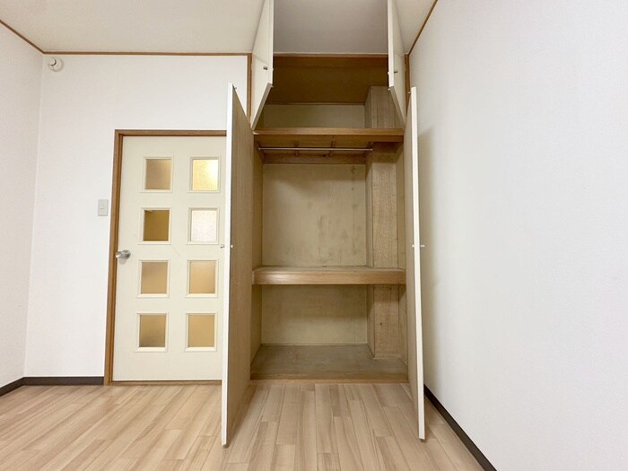 物件内観写真14　(収納)