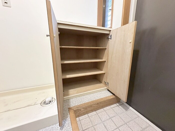 物件内観写真20　(靴箱)