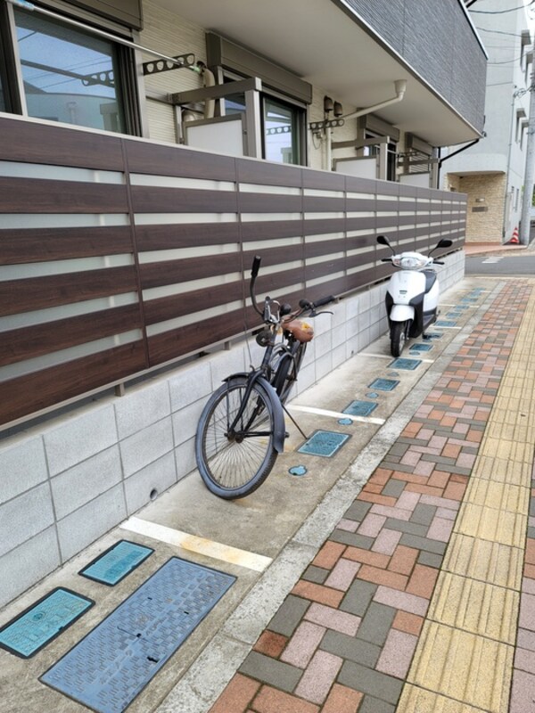バイク置き場
