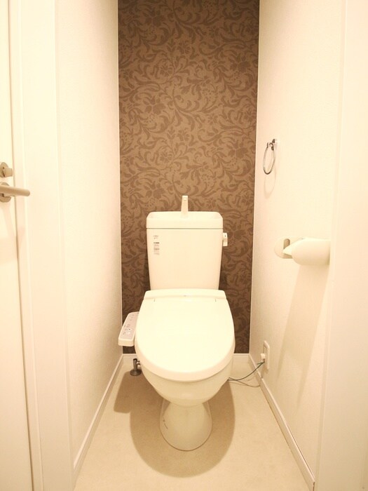 物件内観写真15　(トイレ)