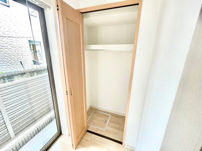 物件内観写真10　(収納)