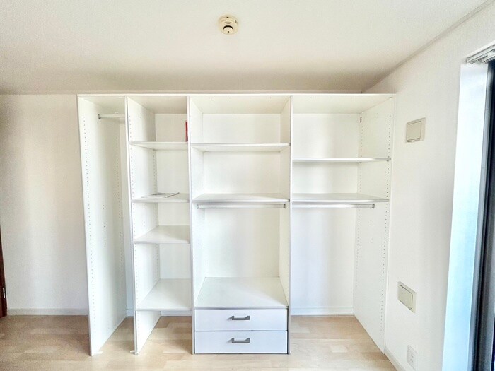 物件内観写真11　(収納)