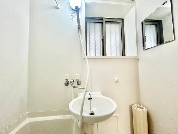 物件内観写真17　(洗面)