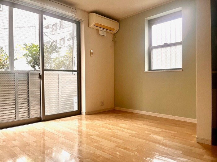 物件内観写真22　(居室)