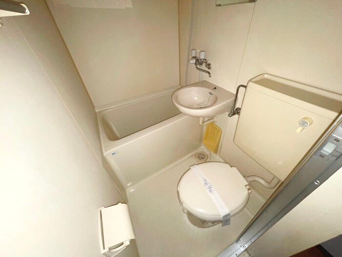 物件内観写真13　(トイレ)