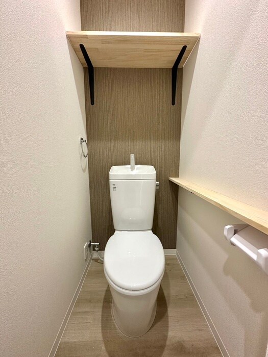 物件内観写真9　(トイレ)