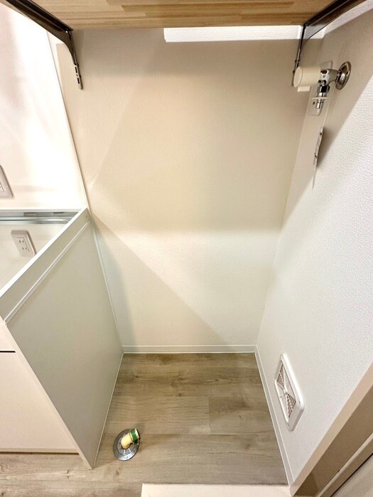 物件内観写真20　(洗濯機置場)