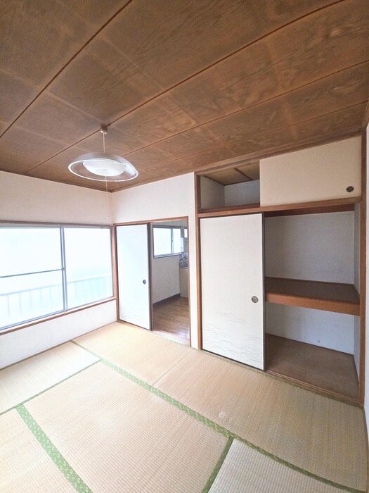 物件内観写真15　(収納)