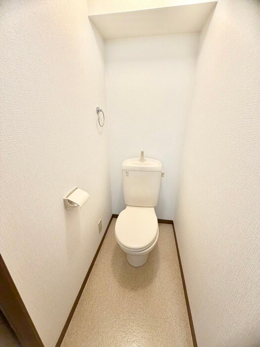 物件内観写真12　(トイレ)