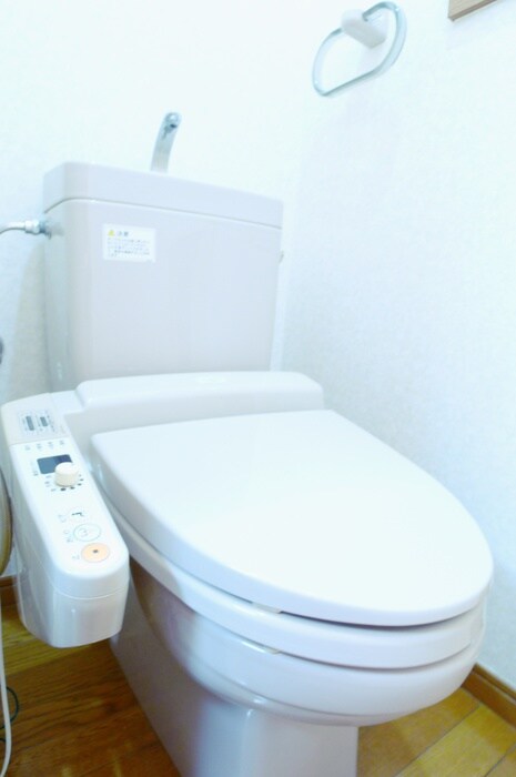 物件内観写真16　(トイレ)