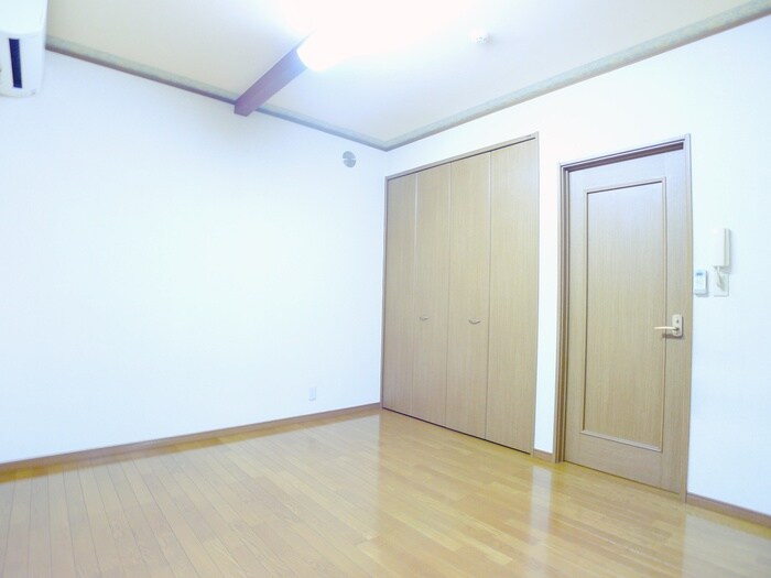 物件内観写真19　(居室)