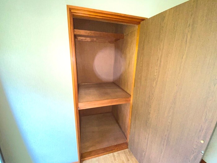 物件内観写真15　(収納)