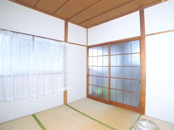 物件内観写真8　(居室)