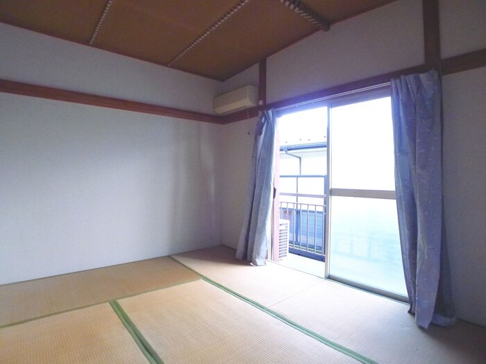 物件内観写真10　(居室)