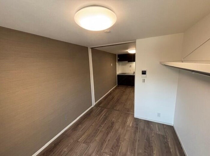 物件内観写真6　(居室)