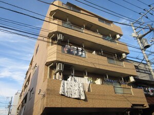 市両マンション外観写真