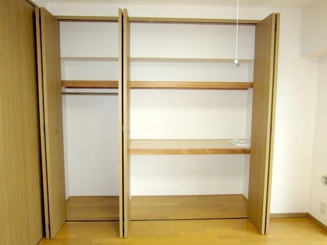 物件内観写真14　(収納)