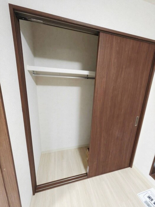 物件内観写真15　(収納)