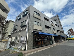 ｶﾞｰﾃﾞﾝﾊｳｽ蛭田A棟外観写真