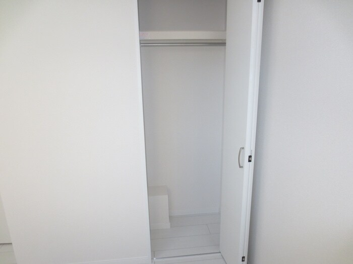 物件内観写真16　(収納)