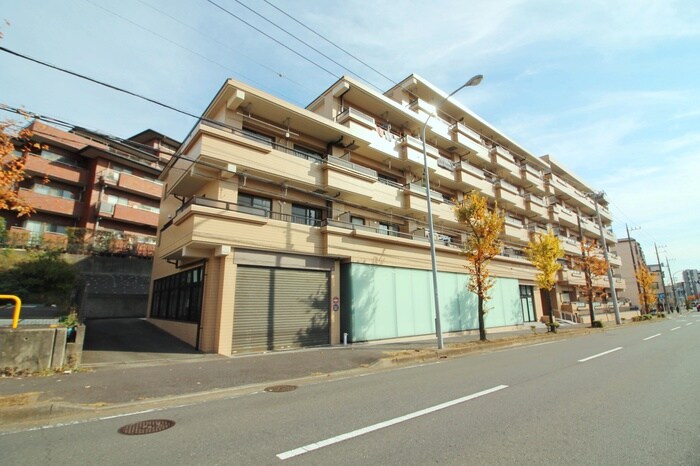 物件外観写真4　(外観写真)