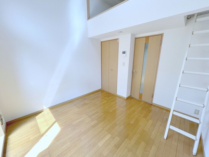 物件内観写真6　(居室)