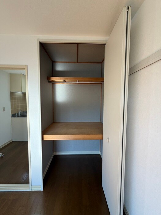 物件内観写真13　(収納)