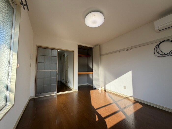物件内観写真17　(居室)