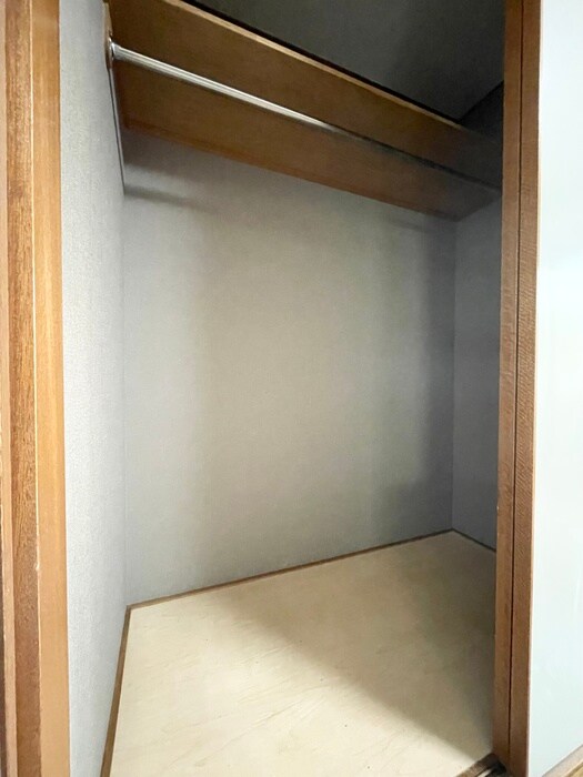物件内観写真13　(収納)