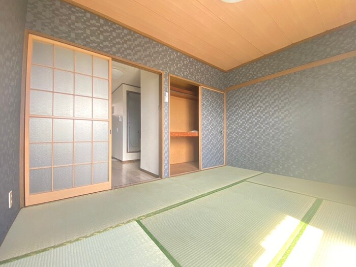 物件内観写真8　(居室)