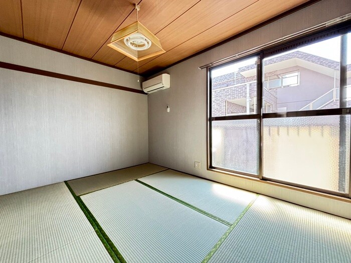 物件内観写真10　(居室)