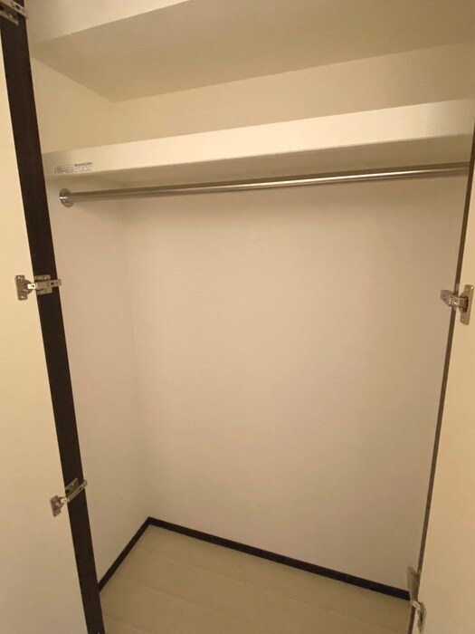 物件内観写真10　(収納)