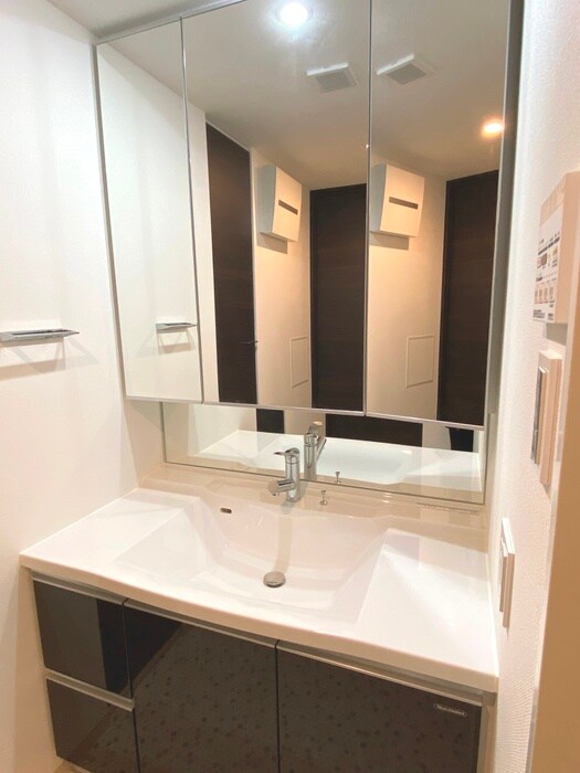 物件内観写真14　(洗面)