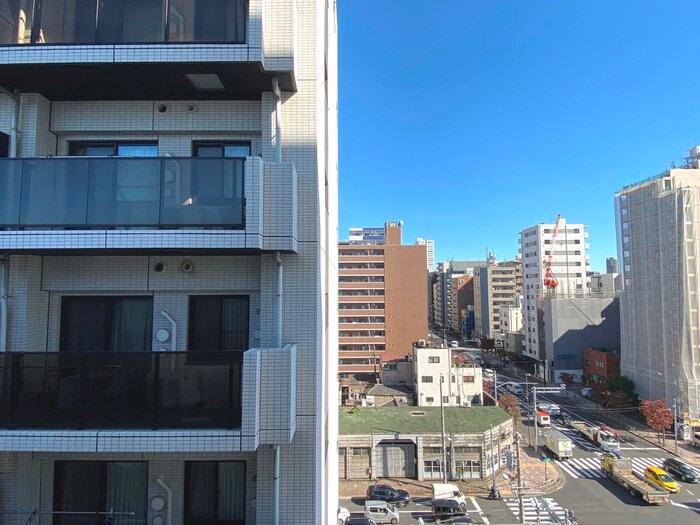 物件内観写真18　(室内からの展望)