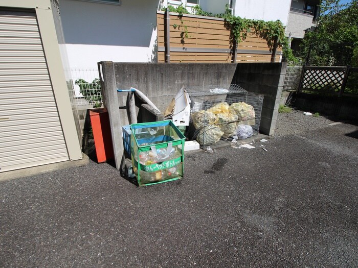 物件外観写真5　(建物設備)