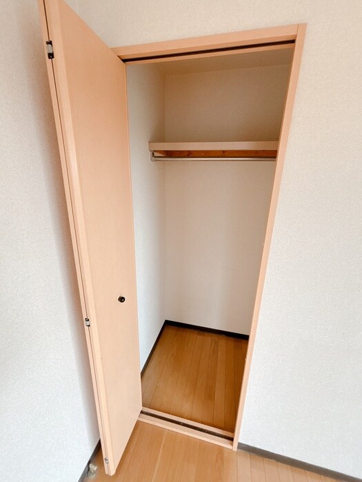 物件内観写真10　(収納)