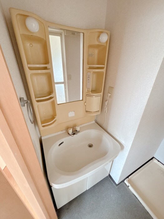 物件内観写真13　(洗面)