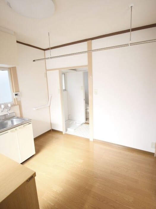 物件内観写真18　(内観写真)