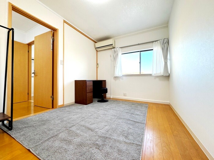 物件内観写真7　(居室)