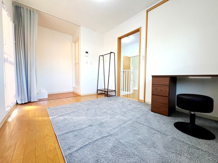 物件内観写真8　(居室)