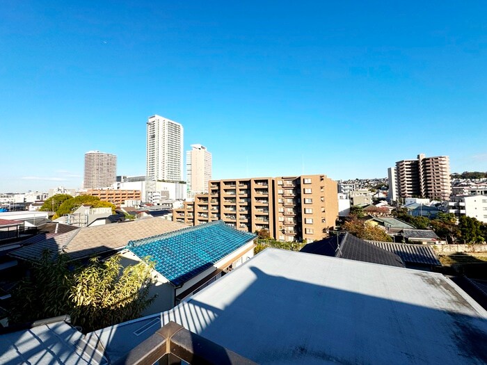 上大岡ハウスの室内からの展望