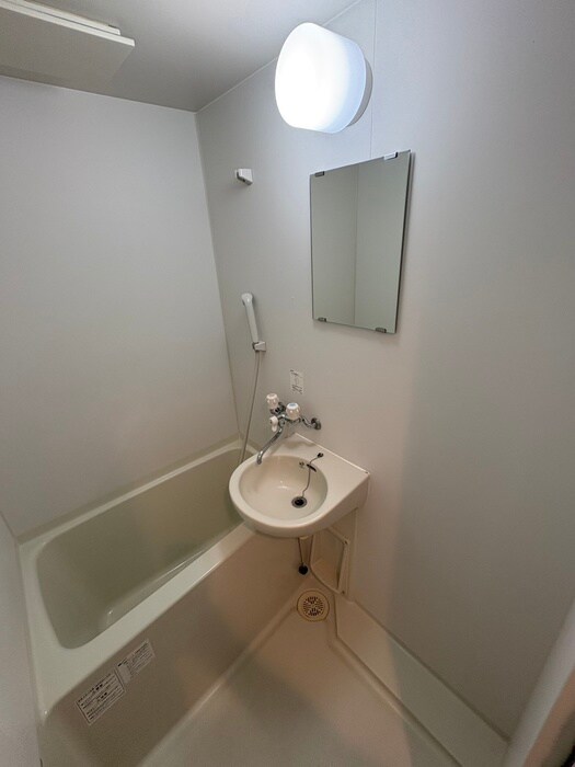 物件内観写真5　(バス／シャワールーム等)
