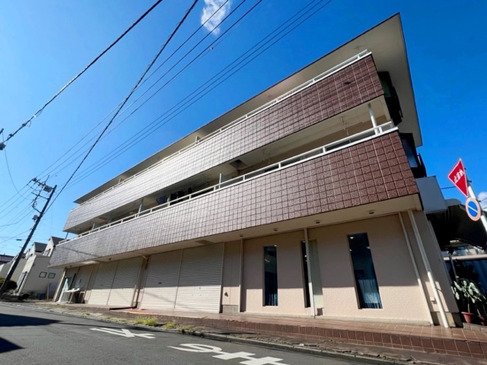 戸張住設ビル